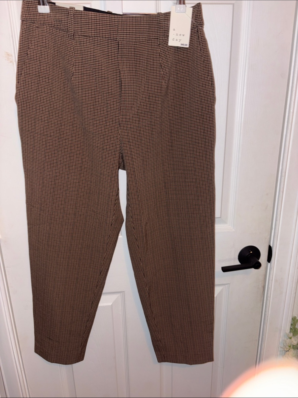 A new day plaid ankle pants